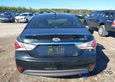 2012 Hyundai Sonata Hybrid from USA, damaged, VIN KMHEC4A49CA056468